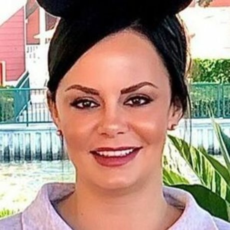 Lacey Chester ホットモデル 画像