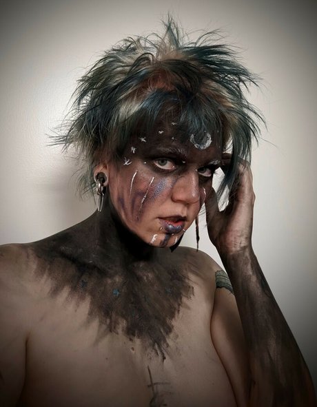 Demongirlcock アートスター 写真