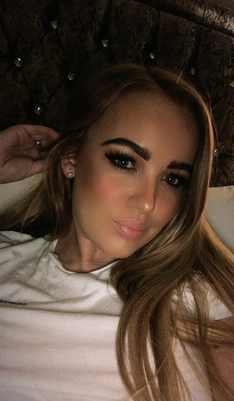 Wett Wag エロティックなスター アーカイブ