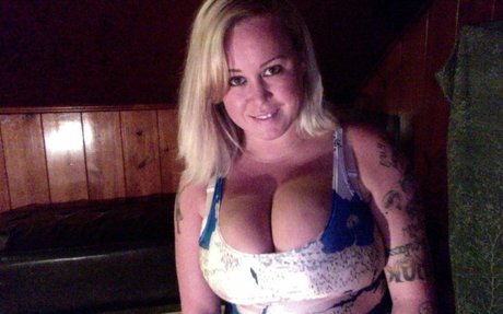 Brandy Talore エロティックなポルノスター 写真