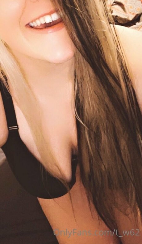 男性TikTokスターOnlyFans 美しいxxx 写真