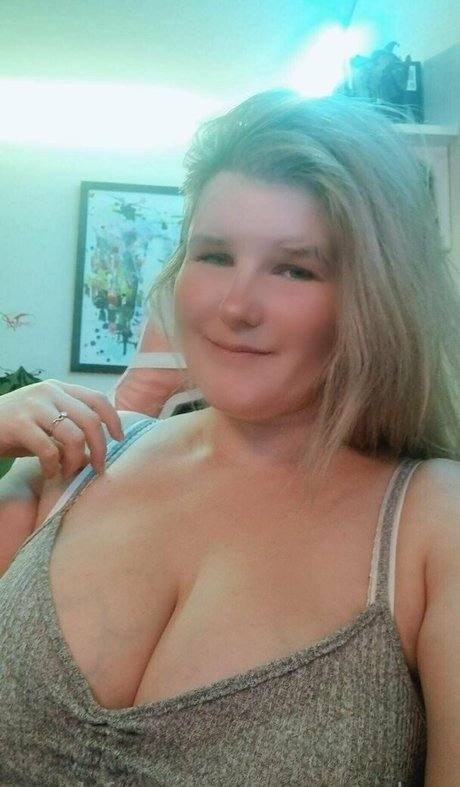 ofcfoxxy ポルノスター アダルト 写真