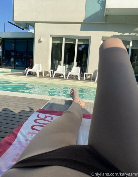 kvry22 ポルノスター ヌード ギャラリー