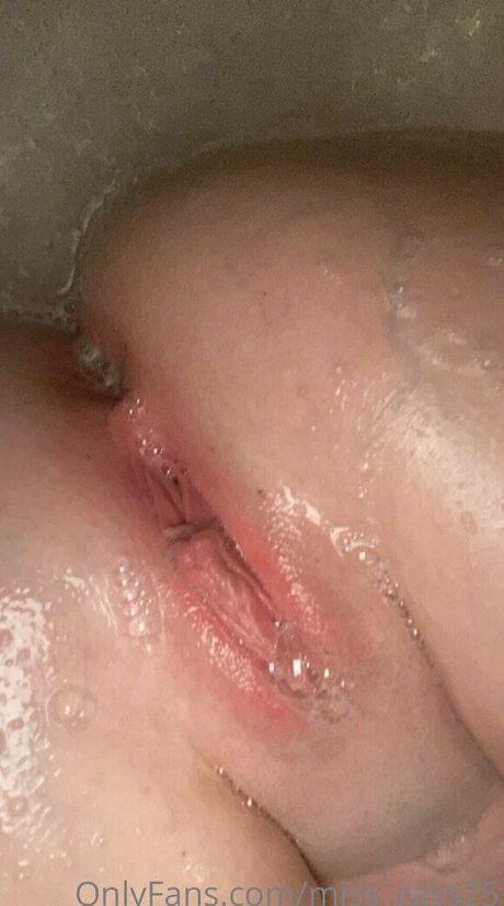 miss cass25 ホットなポルノスター 写真