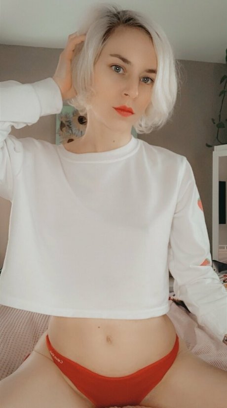 ヴィゴ・オンリーファンズ 美しい裸 写真