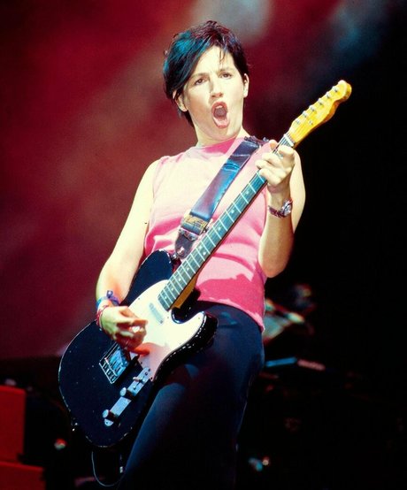 Sharleen Spiteri 裸モデル 写真