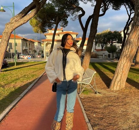 Valentina Venturi ポルノスター ホット 写真