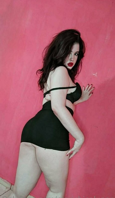 marichicalunar アダルト女優 写真