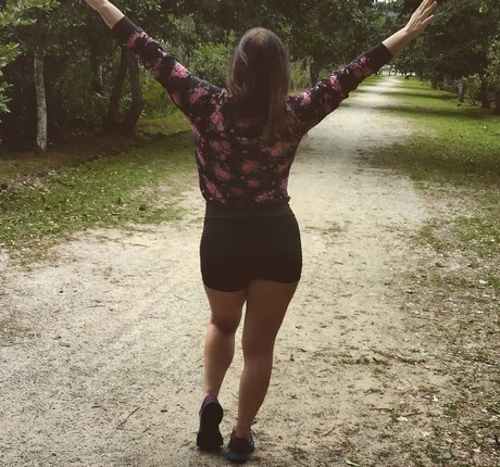 ルビーオンリーファン 無料ポルノ 画像