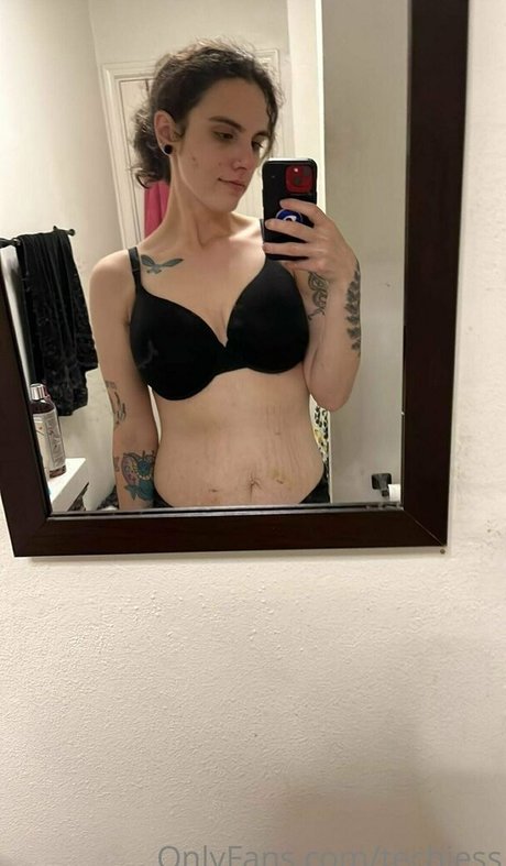 techjess セクシーなスター 画像