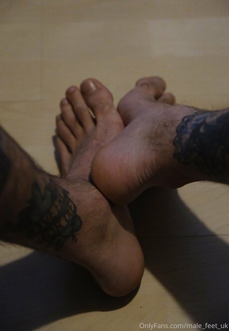 male feet uk 素敵なモデル 写真