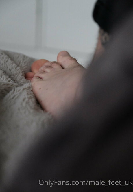 male feet uk トップスター 画像