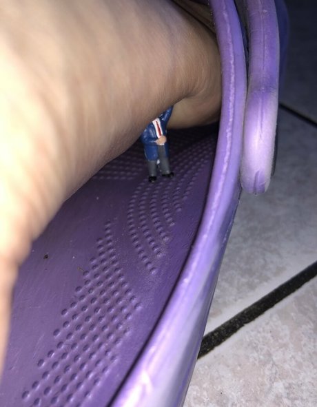 giantesselixs 女優 写真