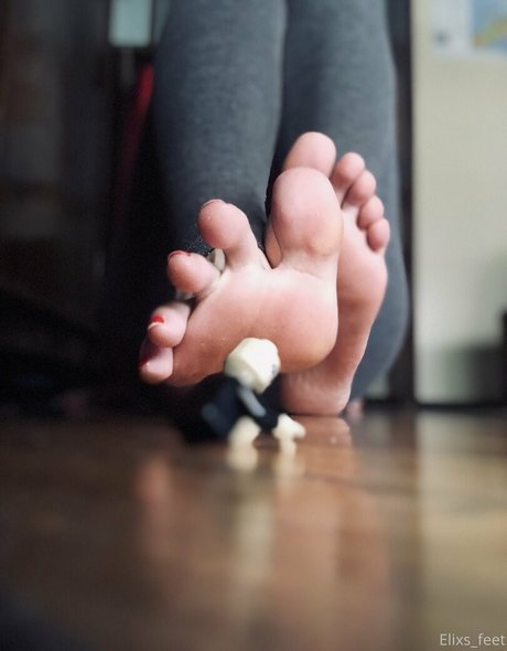 giantesselixs かわいいポルノスター ギャラリー