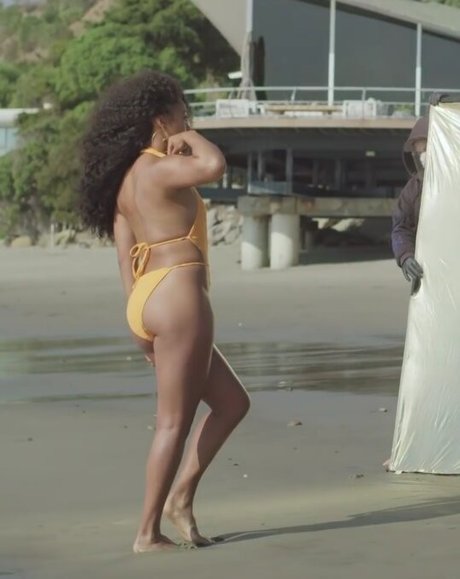 Naomi Osaka セックスポルノスター 画像