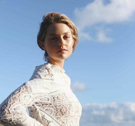 ゲイ・トゥインク・オンリーファンズ セクシーヌード ギャラリー