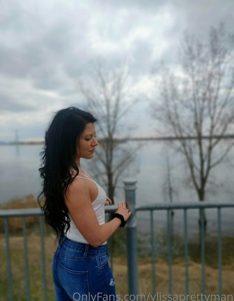 イギリスのプッシーOnlyFans 可愛い 画像