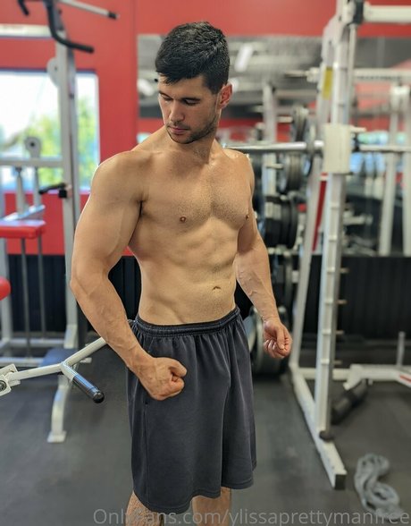 アラブのティーンズオンリーファンズ ホットセクシー 画像