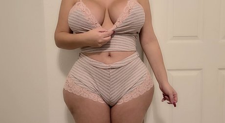 lustcrystalfree セクシーなポルノスター 写真