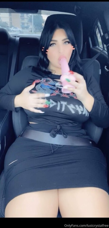 lustcrystalfree ポルノスター ヌード 写真