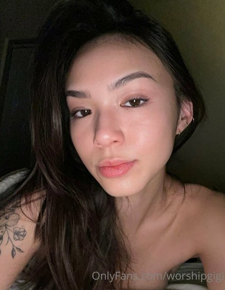 worshipgigi ホットなモデル 写真