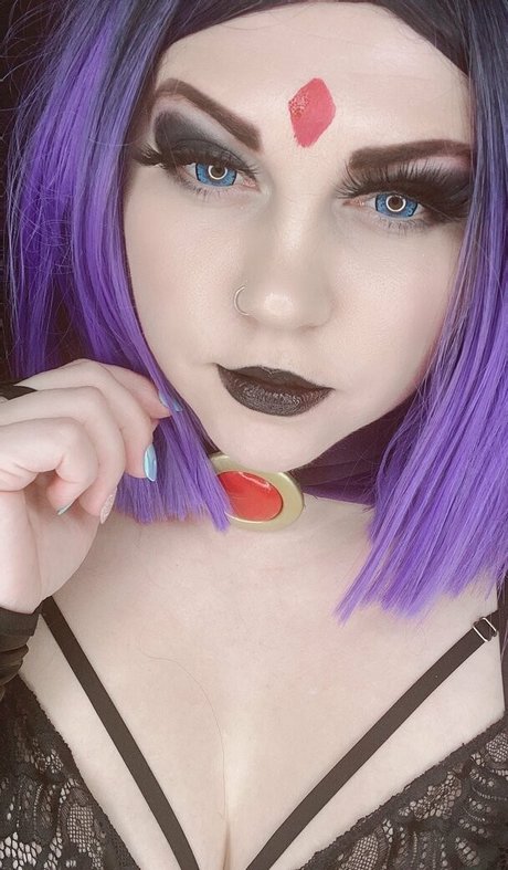 canadiancomiccutie 無料モデル 画像