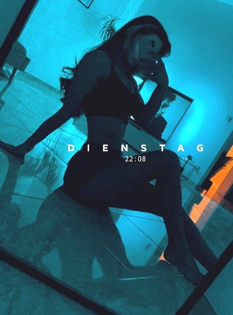 レズビアンの足OnlyFans パーフェクト ギャラリー