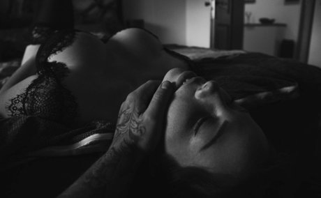 Carmen Palme 独占モデル 写真