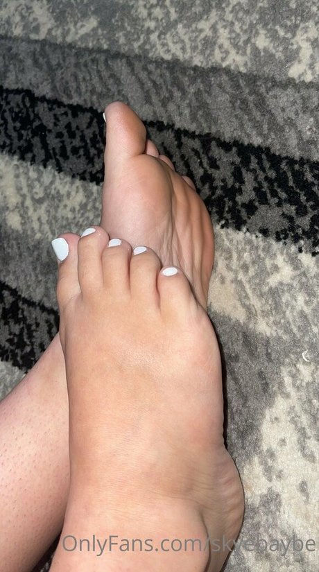 日本の女子高生OnlyFans 美しい裸 画像