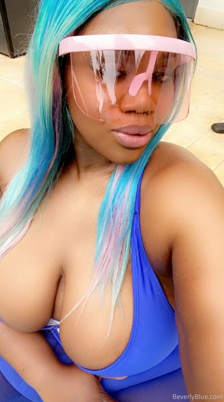 beverlyblue3x HDポルノスター 画像