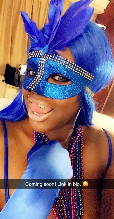 beverlyblue3x 素敵なモデル 写真