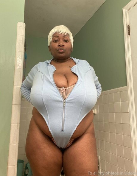 famousstarkmarie 独占女優 アーカイブ