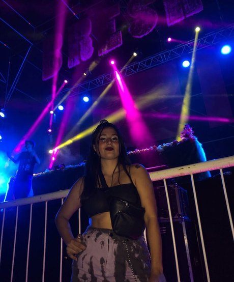 バブルバットオンリーファン 無料セックス 画像