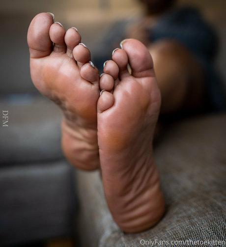 thetoekitten ヌードモデル 画像