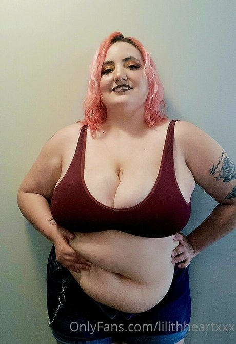 lilithheartxxx 裸の女優 写真