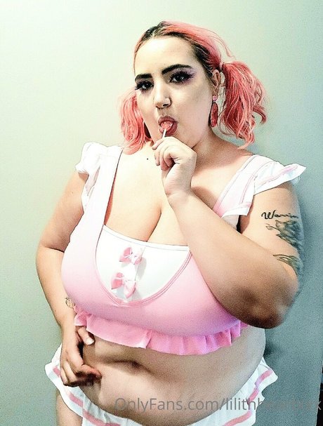 lilithheartxxx 無料モデル 写真