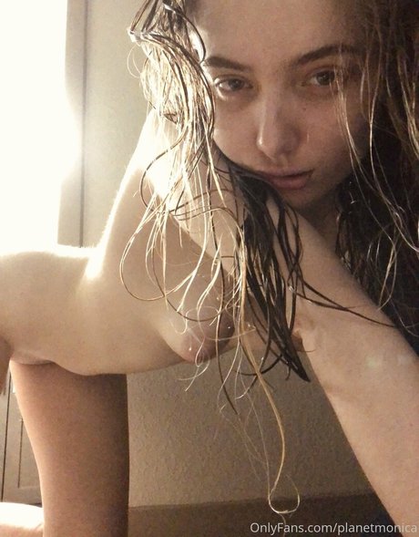 金髪クーガーオンリーファンズ 無料ヌード 写真