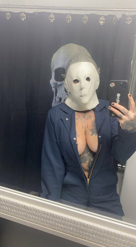 巨大なペニスオンリーファンズ アダルト 写真