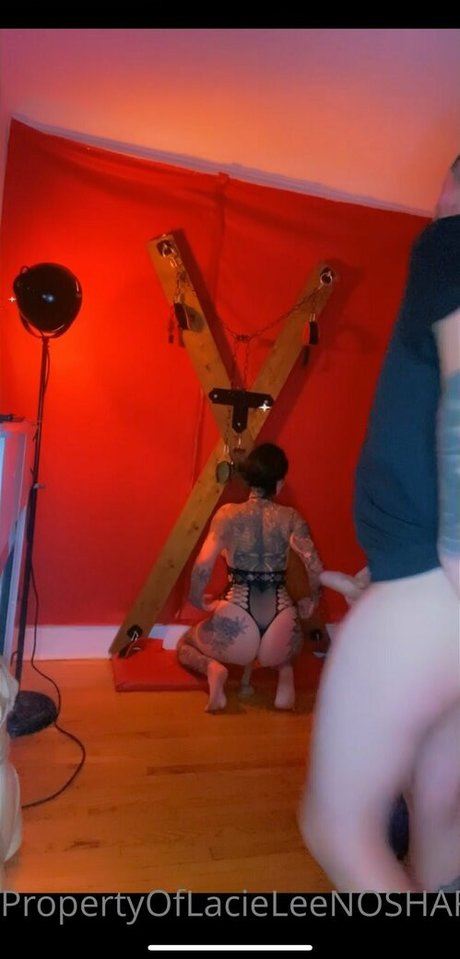 教師限定ファン セクシー裸 写真