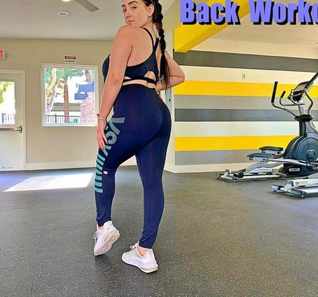 BBWシーメールオンリーファンズ セックス 写真