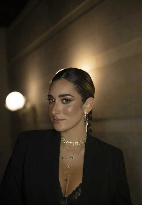 Amina Khalil 裸のポルノスター 画像