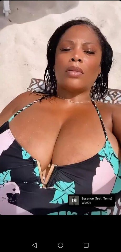 Clara Marie ポルノモデル アーカイブ