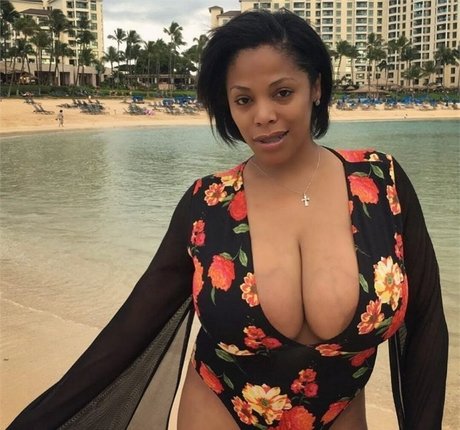 Clara Marie 高品質女優 写真