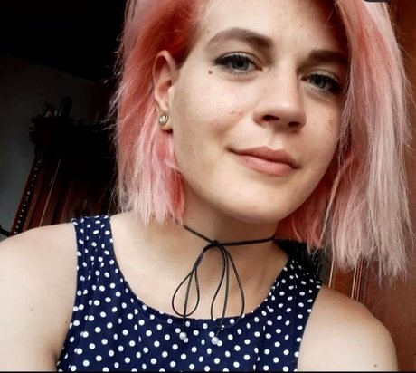 Caroline Haas 女優 画像