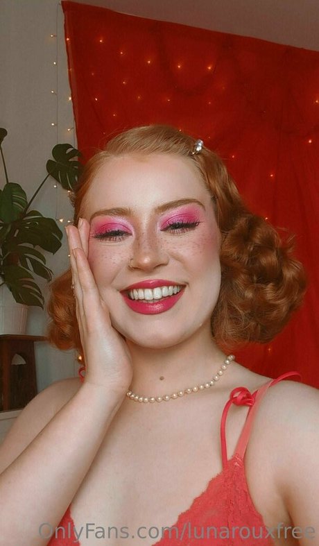 逆騎乗位 オンリーファンズ 無料アダルト 画像