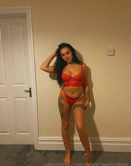 アナル舐めオンリーファンズ ホット 画像