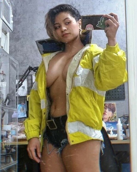 Nyaaaaati 独占モデル 写真