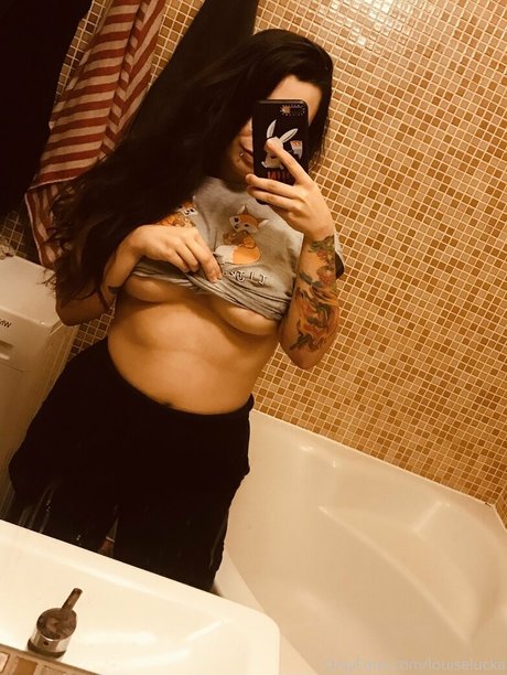 クーガーオンリーファンズ えろ アーカイブ