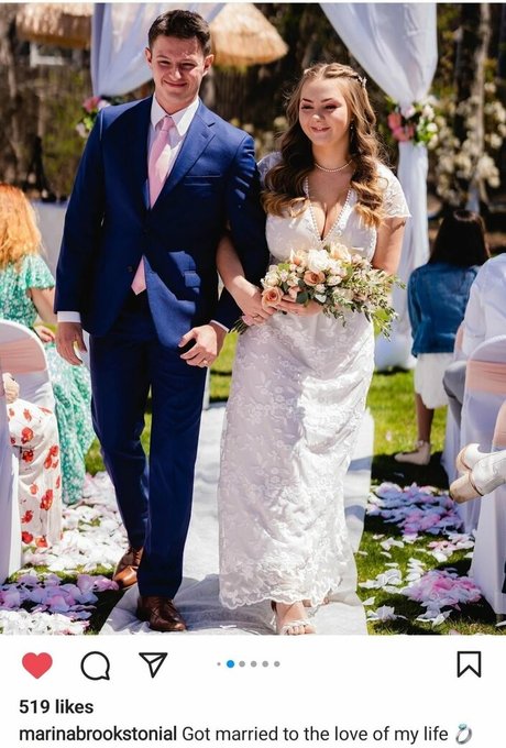 巨大なペニスオンリーファンズ 美しい 写真