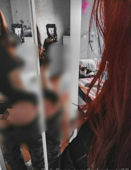 ladyalexis90 セクシーモデル ギャラリー